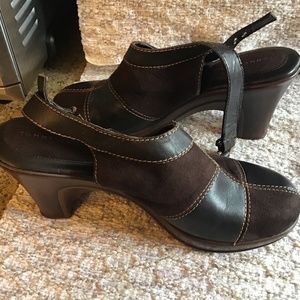Brown leather and suede patchwork clog